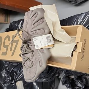 Yeezy 450